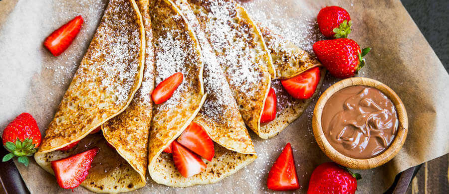 Flamingo Lebanese Sweet's Authentic Lebanese Crêpe - A Delicate and Flavorful Dessert