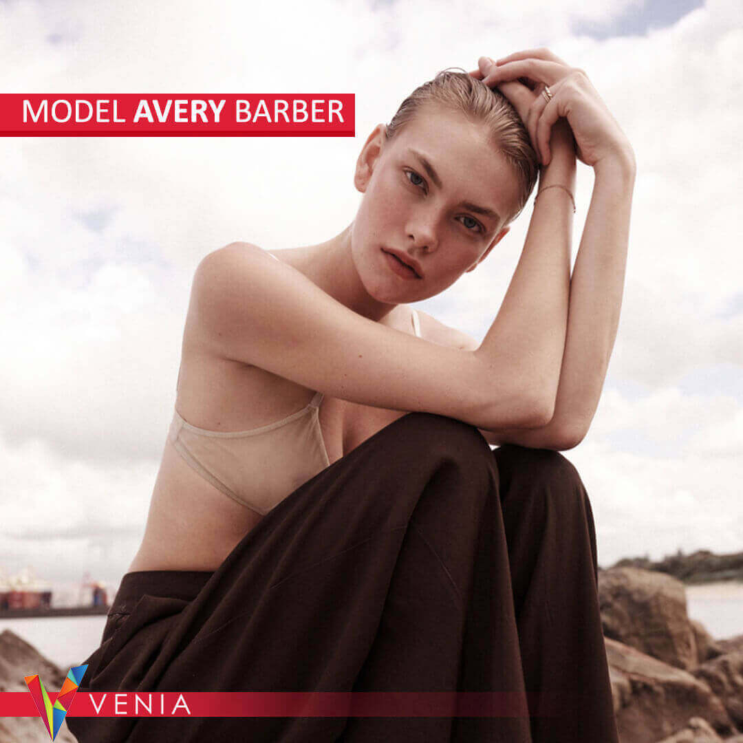 Stunning female model from Venia Agency posing for a high-end fashion campaign.